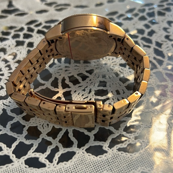 Like new Michael Kor watch